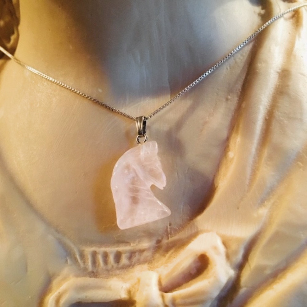 Quartz Stone Chess Knight Horse Pendant 925 Sterling Silver Chain Necklace